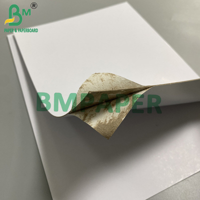 1 মিমি 820 গ্রাম 2 পক্ষের সাদা লেপযুক্ত স্তরিত কাগজ বোর্ড গ্রে মিডল ডুপ্লেক্স বোর্ড সহ