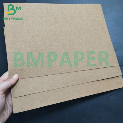 0.35 মিমি, 0.55 মিমি সাদা কালো ধুয়ে ফেলা কার্ফট কাপড়ের কাগজ ব্যাগ তৈরির জন্য