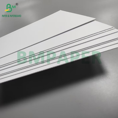 1.5 এমএম 3 স্তর সাদা corrugated বোর্ড জন্য কসমেটিক বক্স লাইনার ই ফ্লুয়েট 69 x 99CM