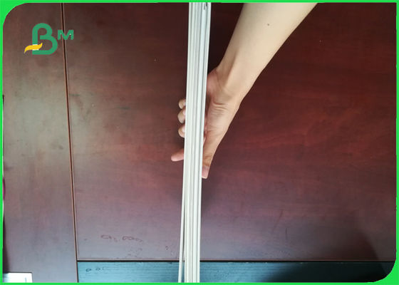 250 - 400g হ্যান্ডব্যাগ জন্য একটি সাইড কোট হোয়াইট কার্ডবোর্ড FBB বোর্ড