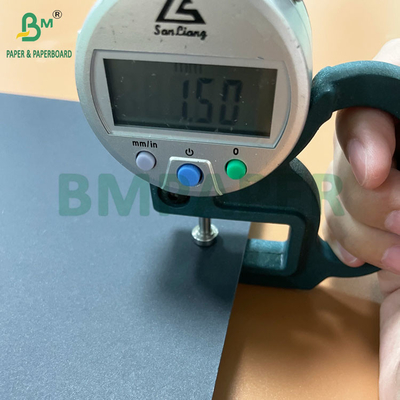 উচ্চ অনমনীয়তা 1.5mm 2mm 2.5mm কালো কার্ডবোর্ড পুরু কার্ডবোর্ড 93cm X 130cm