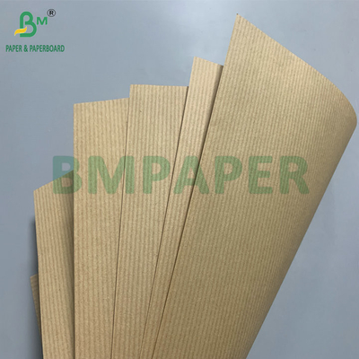 কাঠের মণ্ড স্ট্রাইপযুক্ত 60gsm 70gsm বাদামী লাল ক্রাফ্ট পেপার কার্টন লাইনার পেপারের জন্য