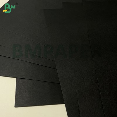 80gsm মসৃণ ম্যাট ভালো ভাঁজযোগ্য কালো ক্রাফ্ট পেপার উপহারের মোড়ক শপিং ব্যাগের জন্য