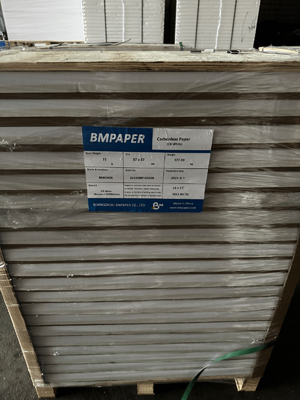 CB সাদা সিএফবি গোলাপী সিএফ হলুদ 60gsm এনসিআর অটো কপি কাগজ স্টেশনারি জন্য