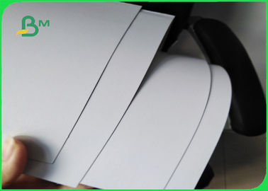 250 300 350GSM উপরের দিকের লেপযুক্ত ডুপ্লেক্স বোর্ড গ্রে ব্যাক