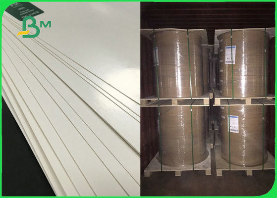 এফএসসির 100% খাঁটি কাঠের সজ্জা সাদা পিই প্রলিপ্ত কাগজটি কাপ প্লেট 300gsm তৈরির জন্য