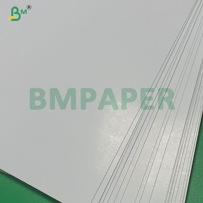 পেশাদার পোকার টুর্নামেন্টের জন্য 330gsm কালো কোর চকচকে ডাবল সাইড লেপা গেম কার্ড কাগজ