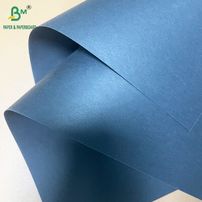 উচ্চ শক্তি 240gsm 400gsm 500gsm 700gsm উচ্চ শেষ প্যাকেজিং জন্য কালো কার্ডবোর্ড
